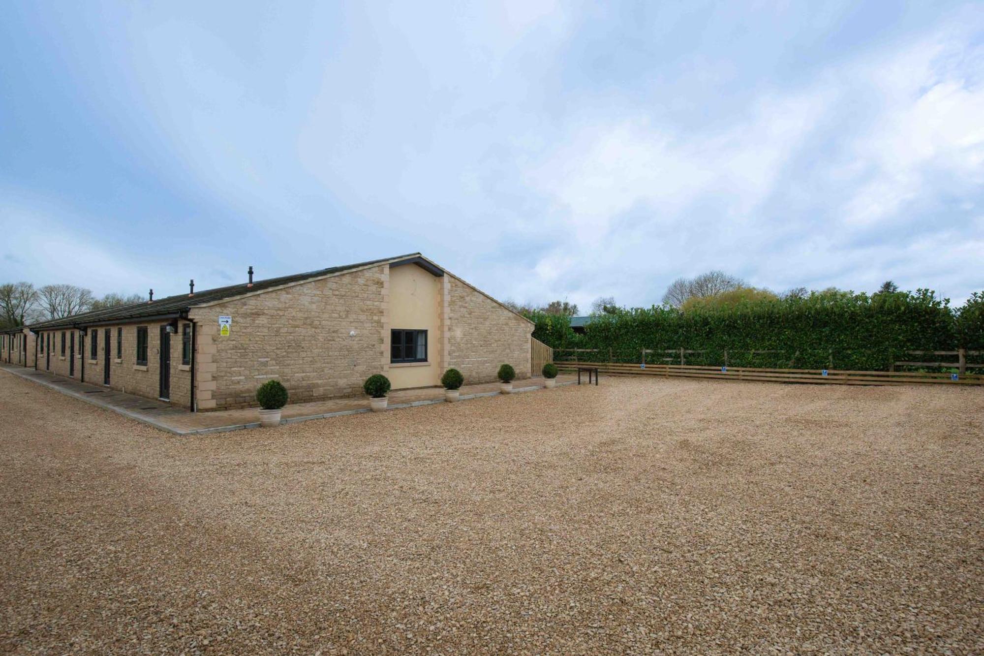 Aintree Cottage Cirencester Exterior photo